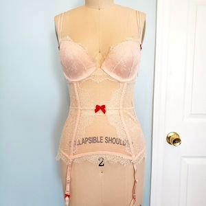 Victoria's Secret Bustier Corsette garter, 34C
